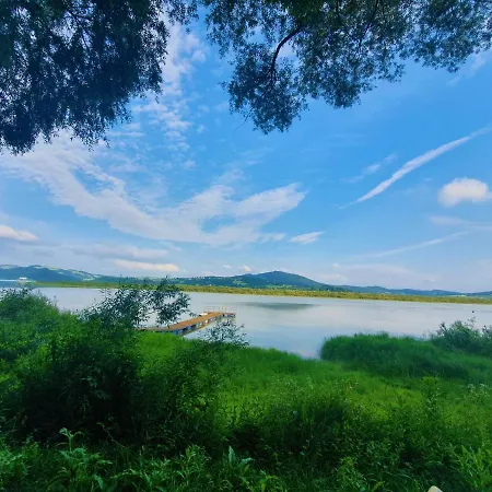 Dom Nad Jeziorem Roznowskim Tegoborze