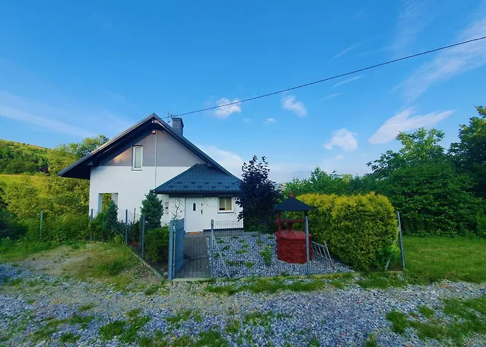 Dom Nad Jeziorem Roznowskim * Tegoborze