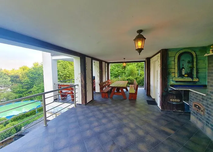 Dom Nad Jeziorem Roznowskim Ferienhaus Tegoborze